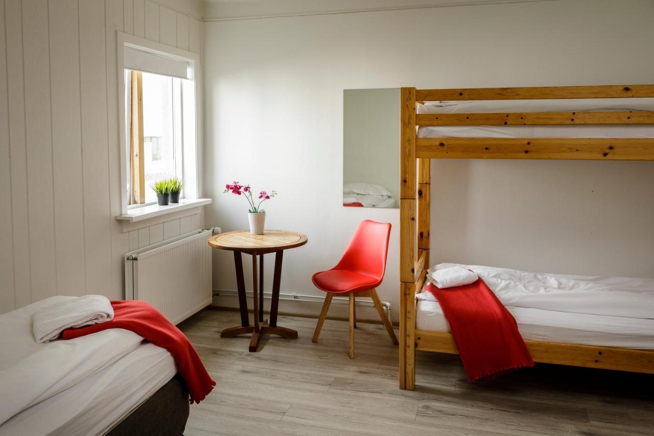 Guesthouse Sunnuholl เวสมาร์นายาร์ ภายนอก รูปภาพ